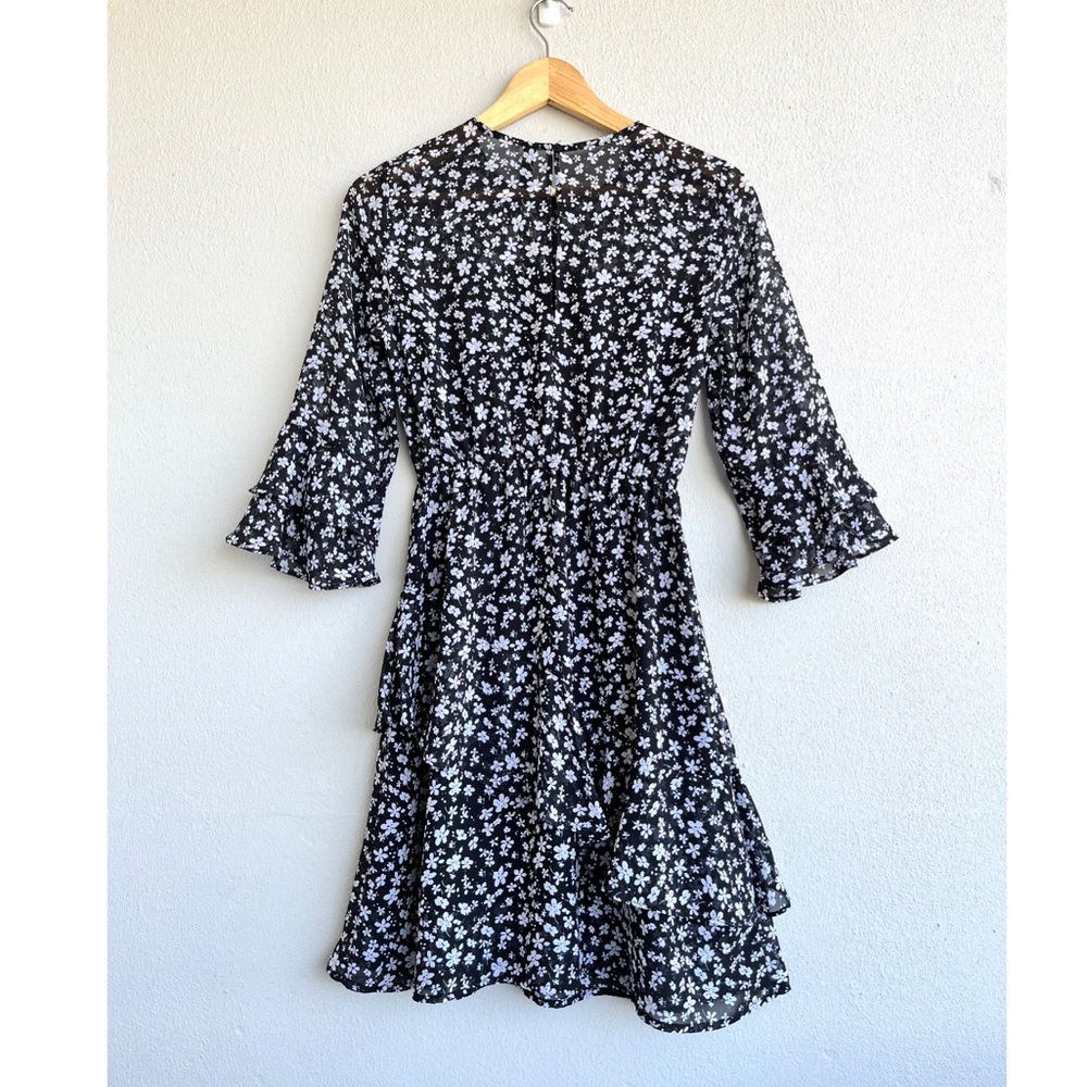 H&M | Floral Print Flounced Dress - Picture 2 of 16